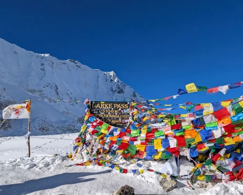 Larke Pass Manaslu Circuit Trek