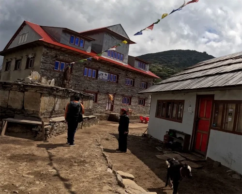 Tea House At Jasmane Bhanjyang