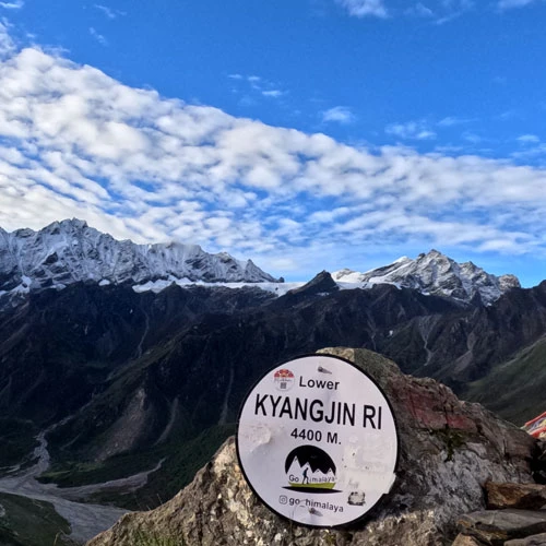 Langtang Gosaikunda Helambu Trek